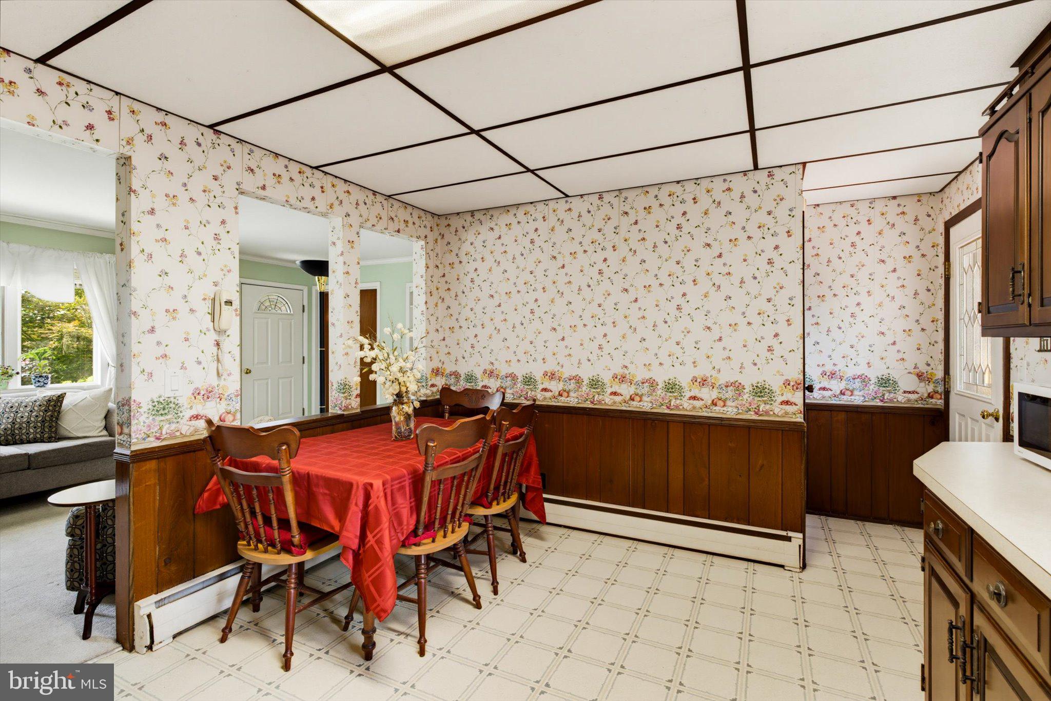 246 Hauser Avenue Hamilton, NJ 08620 - Photo 14 of 31