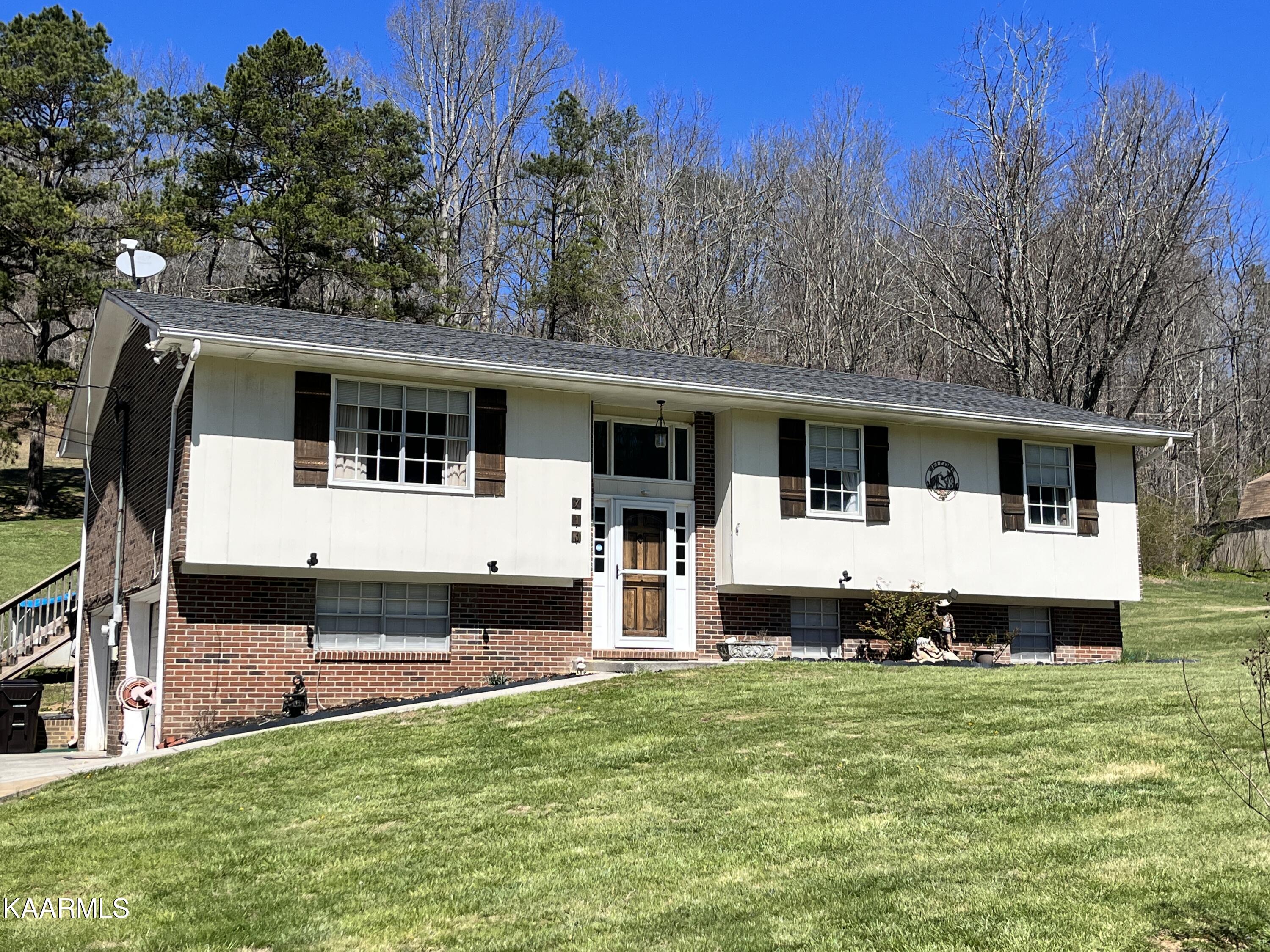 710 Beard Valley Road Maynardville, TN 37807 - Photo 2 of 52 3D64716D-82D9-4967-AA34-DA8AA717B81D