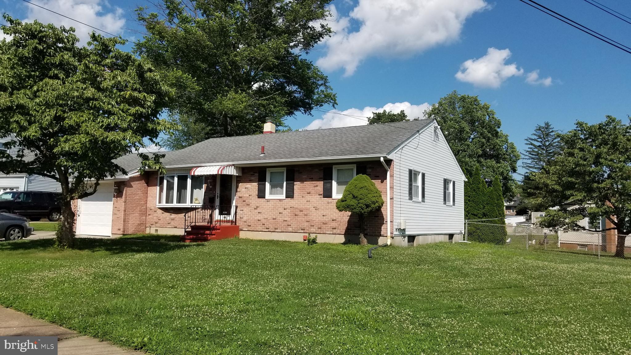 10 Kim Valley Road Hamilton, NJ 08620 - Photo 1 of 17