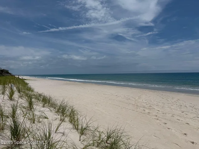 $2,300 | 329 West Arlington Street, Satellite Beach, FL 32937