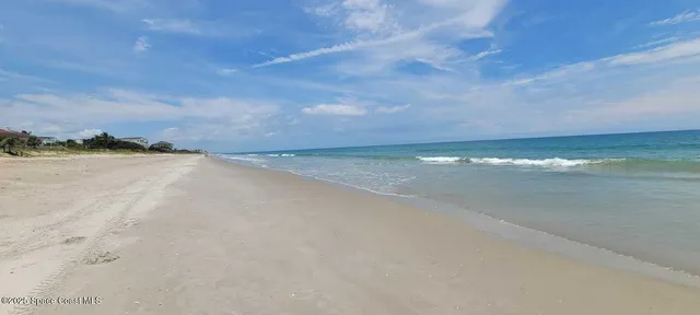 $2,300 | 329 West Arlington Street, Satellite Beach, FL 32937