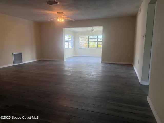 $2,300 | 329 West Arlington Street, Satellite Beach, FL 32937