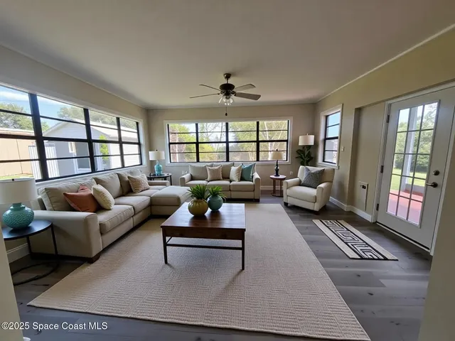 $2,300 | 329 West Arlington Street, Satellite Beach, FL 32937