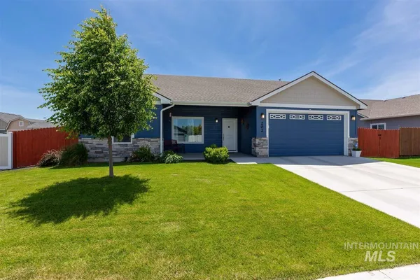 $368,000 | 202 East Leon Street, New Plymouth, ID 83655
