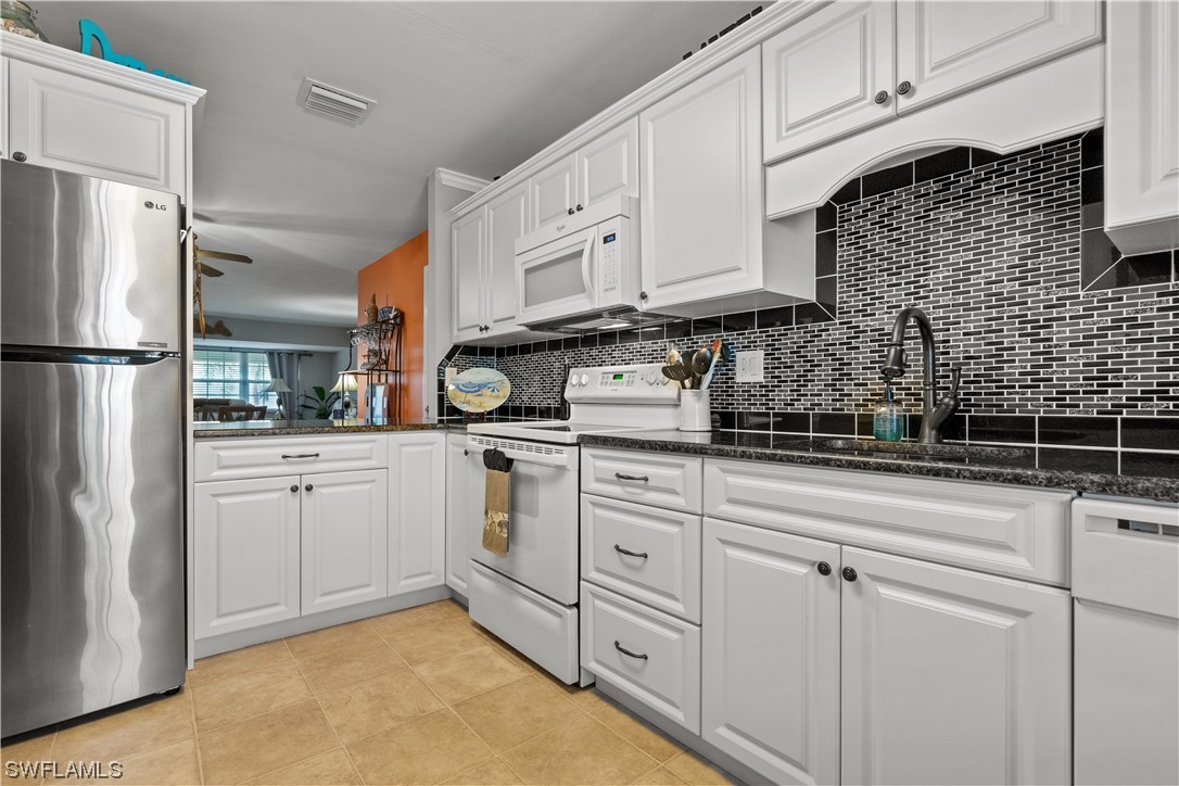 1830 Brantley Road, Unit C7 Fort Myers, FL 33907 - Photo 9 of 29 Gallery Image 9