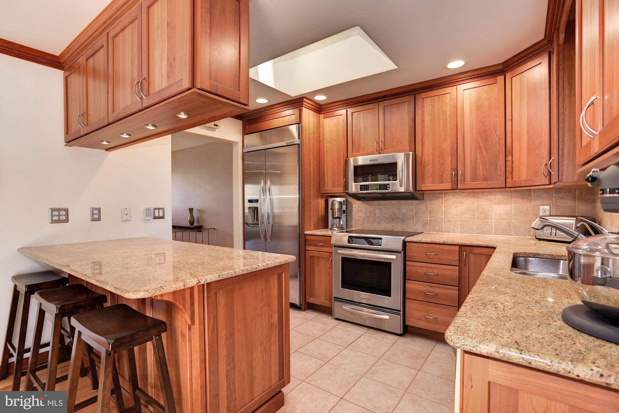 334 Edgewater Road Pasadena, MD 21122 - Photo 5 of 42 Kitchen