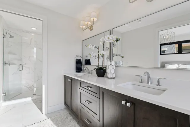 $1,850,000 | 222 Ferndale Road South, Unit 105, Wayzata, MN 55391