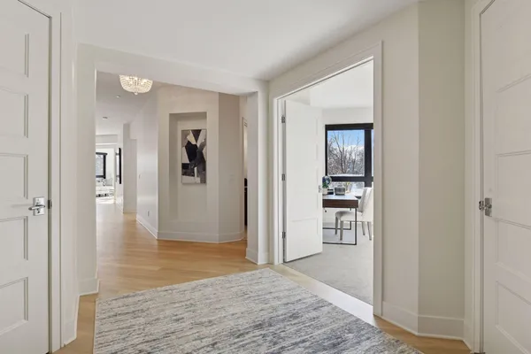 $1,850,000 | 222 Ferndale Road South, Unit 105, Wayzata, MN 55391