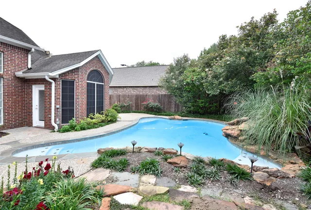 $4,400 | 19810 Emerald Leaf Drive, Houston, TX 77094