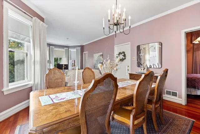 $699,000 | 3911 North Kedzie Avenue, Chicago, IL 60618