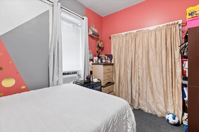 $699,000 | 3911 North Kedzie Avenue, Chicago, IL 60618