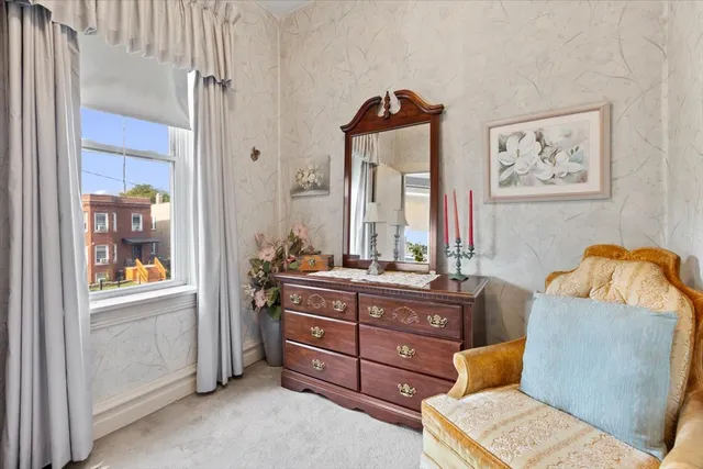 $699,000 | 3911 North Kedzie Avenue, Chicago, IL 60618