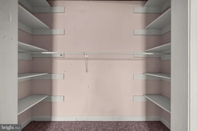 $500,000 | 6727 Bull Moose Court, Marshall, VA 20115