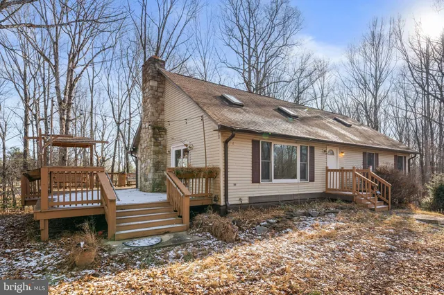 $500,000 | 6727 Bull Moose Court, Marshall, VA 20115