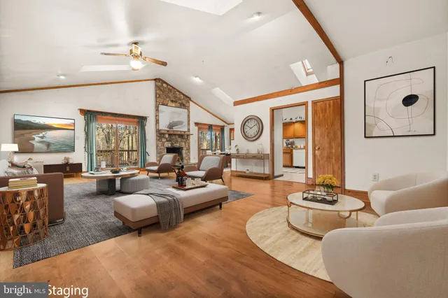 $500,000 | 6727 Bull Moose Court, Marshall, VA 20115