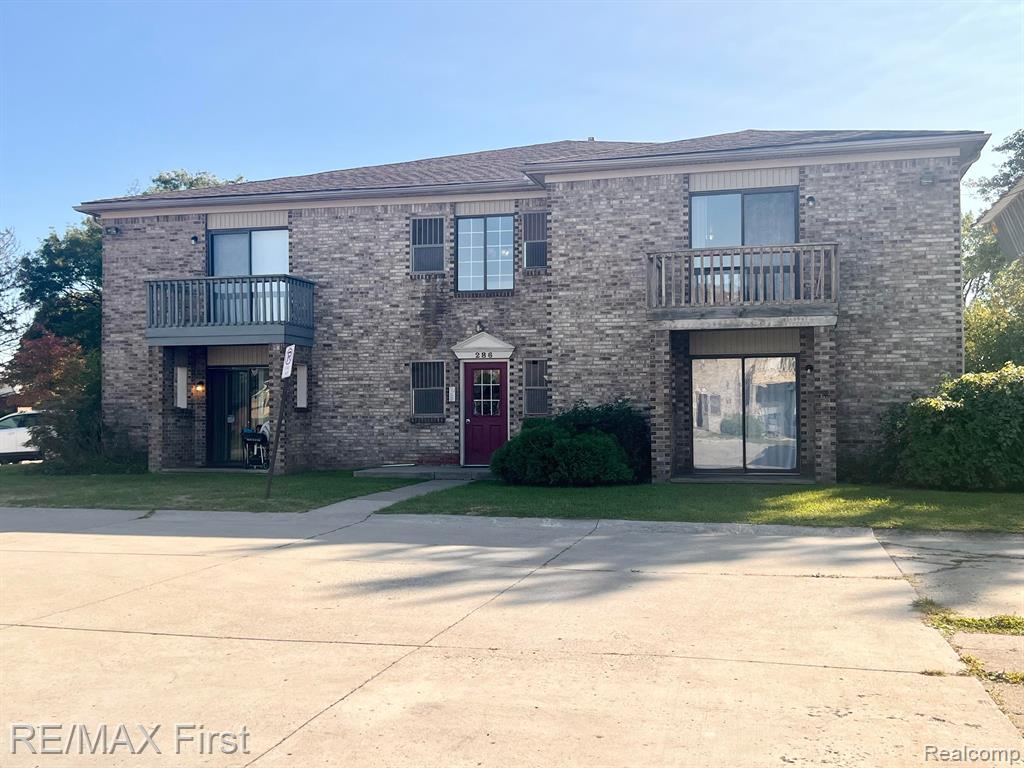 286 East Thirteen Mile Road, Unit 101 Madison Heights, MI 48071 - Photo 1 of 18