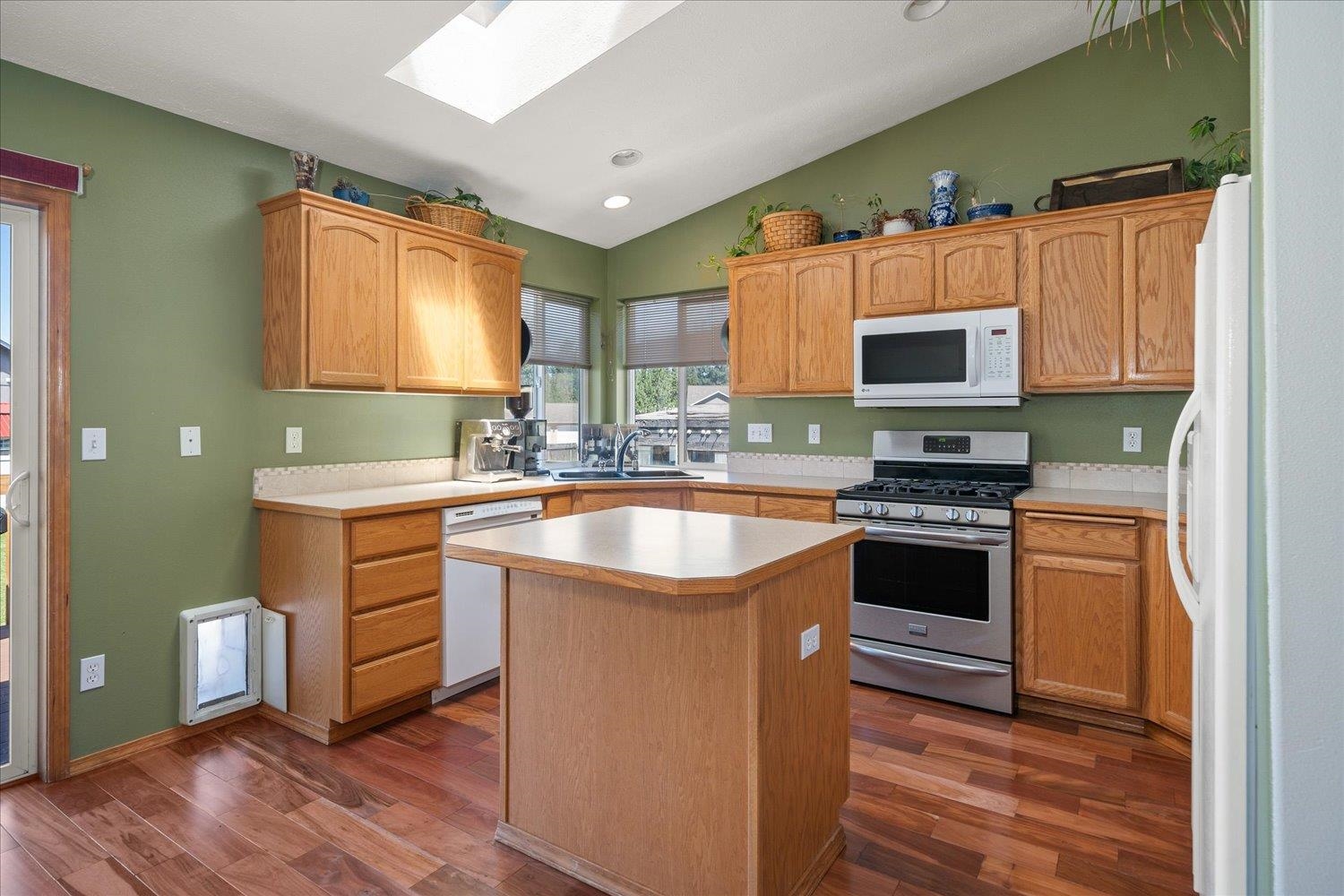 17913 North Colfax Street Colbert, WA 99005 - Photo 11 of 50