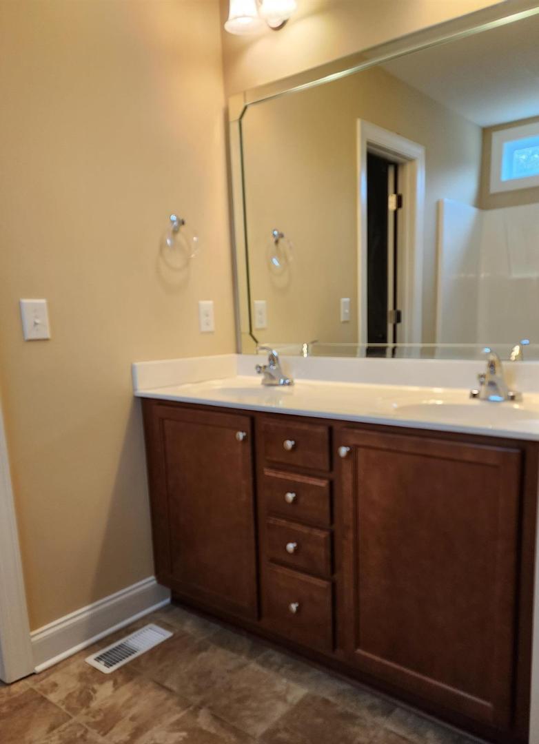 21 Hunters Point Court Angier, NC 27501 - Photo 9 of 13 Photo #8