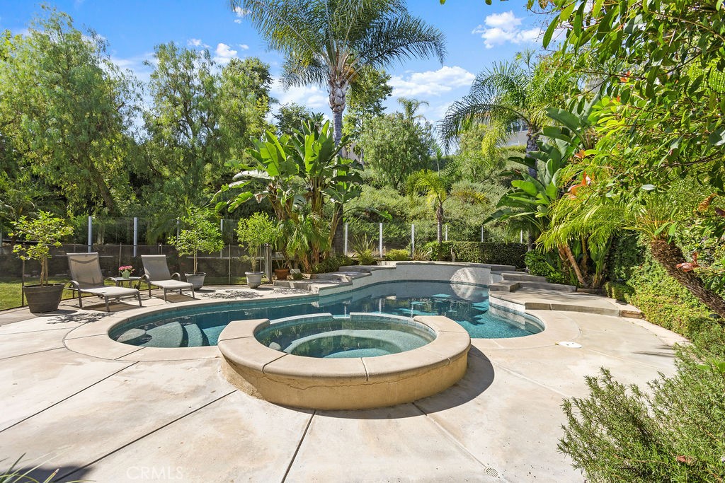 25785 Middle Ridge Lane Laguna Hills, CA 92653 - Photo 31 of 37