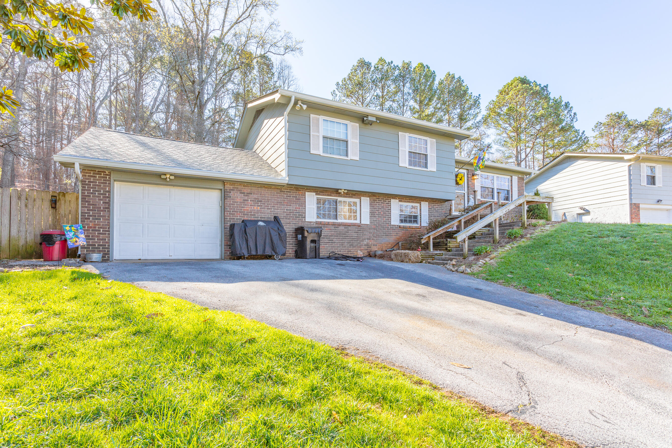 5892 Stonewall Drive Harrison, TN 37341 - Photo 4 of 38 5892 Stonewall Drive HD-2