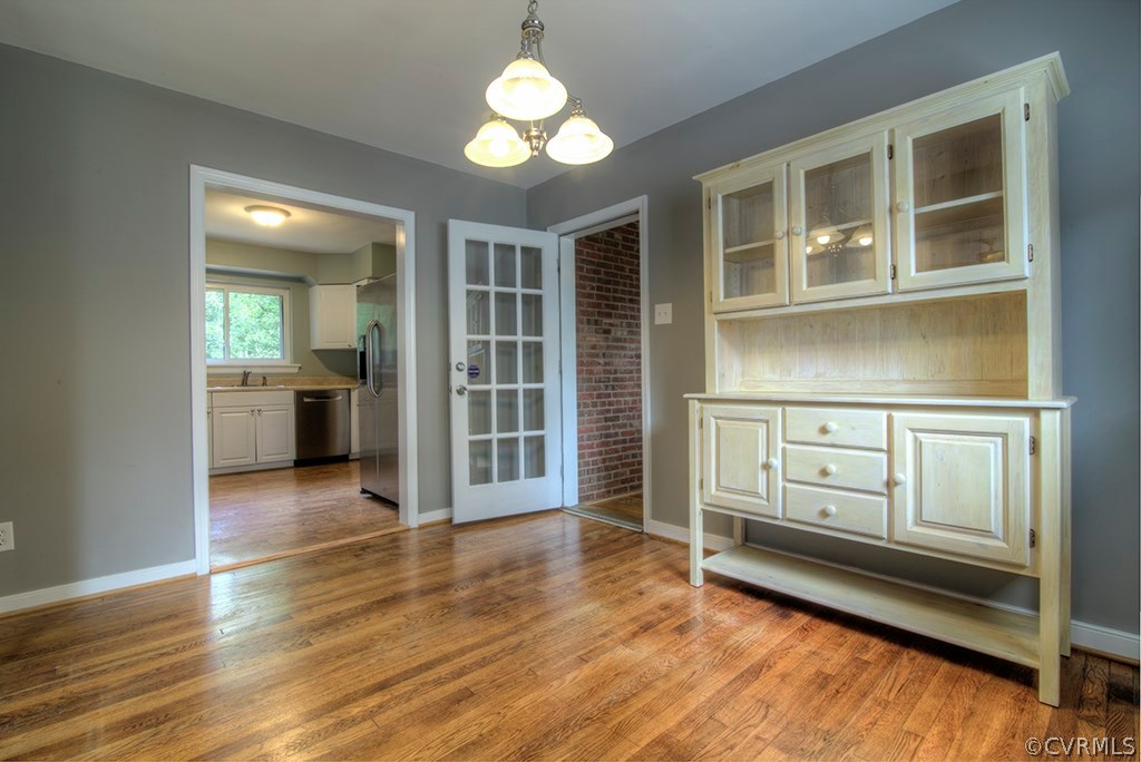 7408 Biscayne Road Henrico, VA 23294 - Photo 6 of 26 Dining Room, Office/Play Room/Sunroom is to the Ri