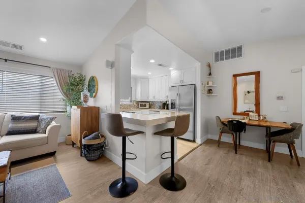 $3,500 | 88 4th Avenue, Unit 7, Chula Vista, CA 91910