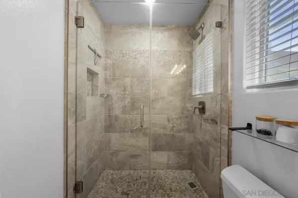 $3,500 | 88 4th Avenue, Unit 7, Chula Vista, CA 91910