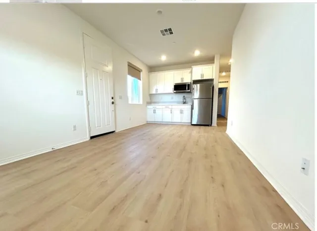 $1,995 | 30384 Waterline Drive, Menifee, CA 92584