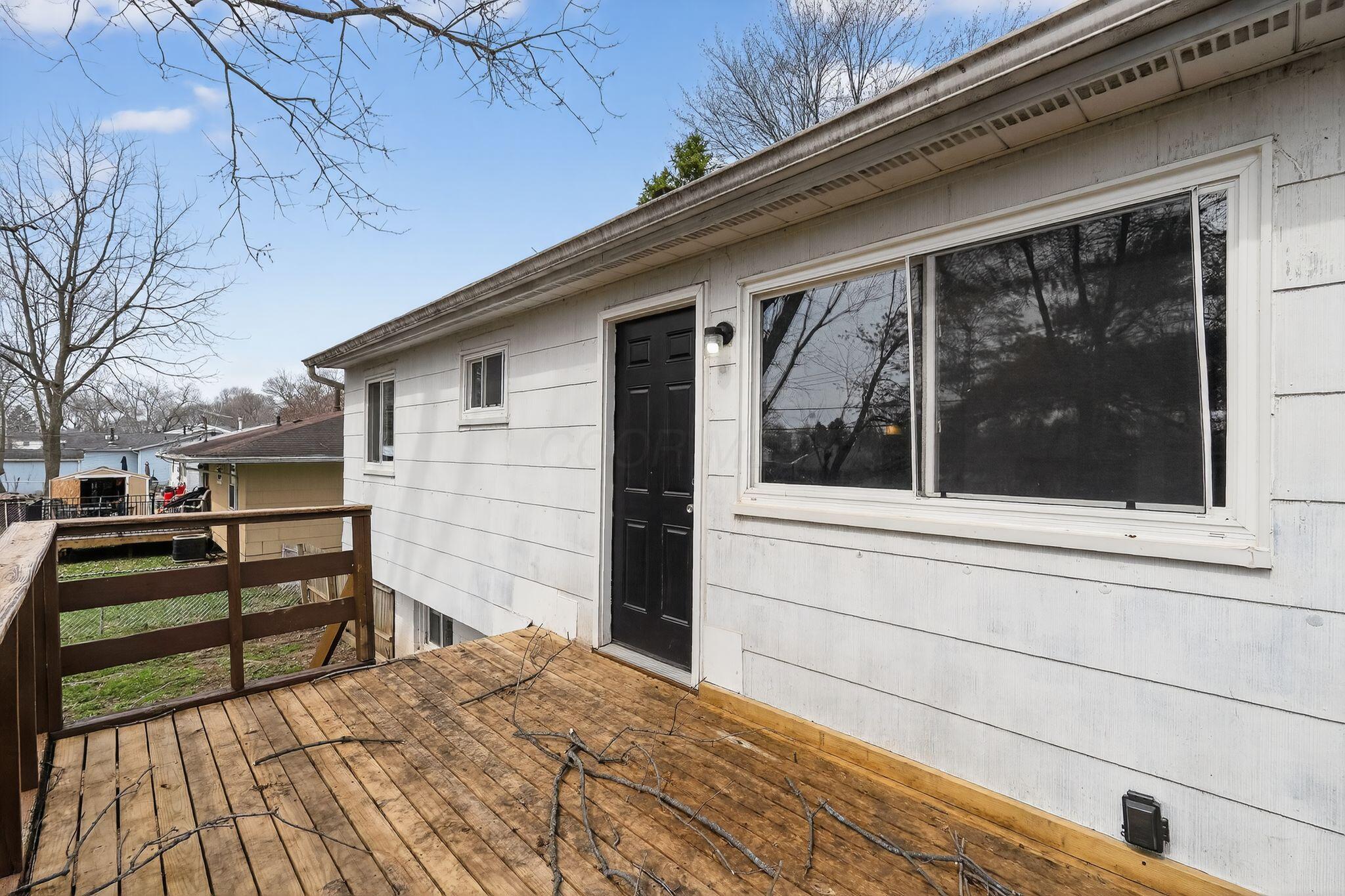 5145 Rutledge Drive South Columbus, OH 43232 - Photo 22 of 30 05_5145_Rutledge_Dr_S_Columbus_OH_43232-