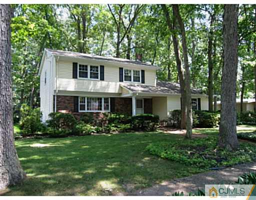 140 Fern Road East Brunswick, NJ 08816 - Photo 1 of 25 Gallery Image 1