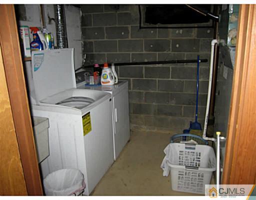 140 Fern Road East Brunswick, NJ 08816 - Photo 24 of 25 Gallery Image 24
