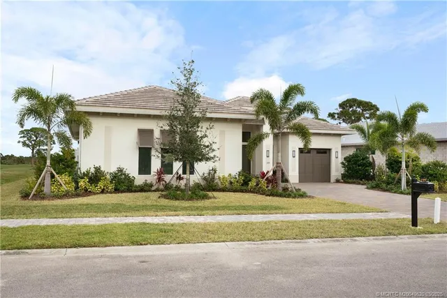 $1,848,464 | 109 Southeast Via Verona, Port St. Lucie, FL 34984