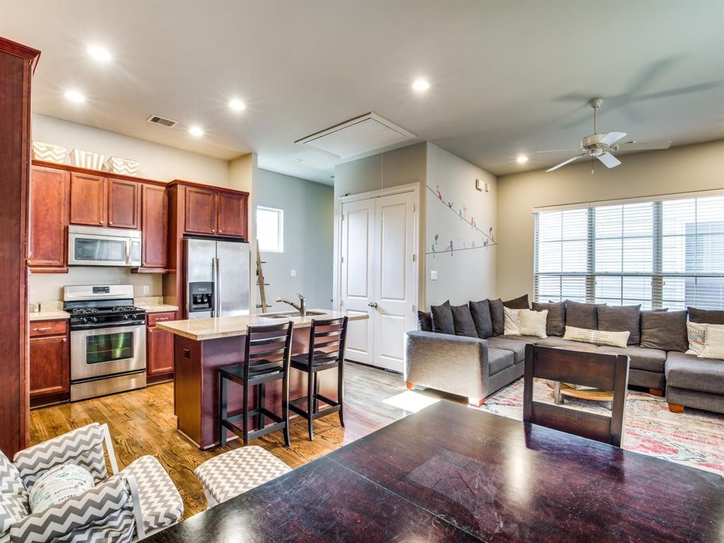 1246 Sampson Street Houston, TX 77003 - Photo 18 of 18 A view of the second floor. While the layout provides an open floor plan, there's plenty of room for your living / dining spaces.