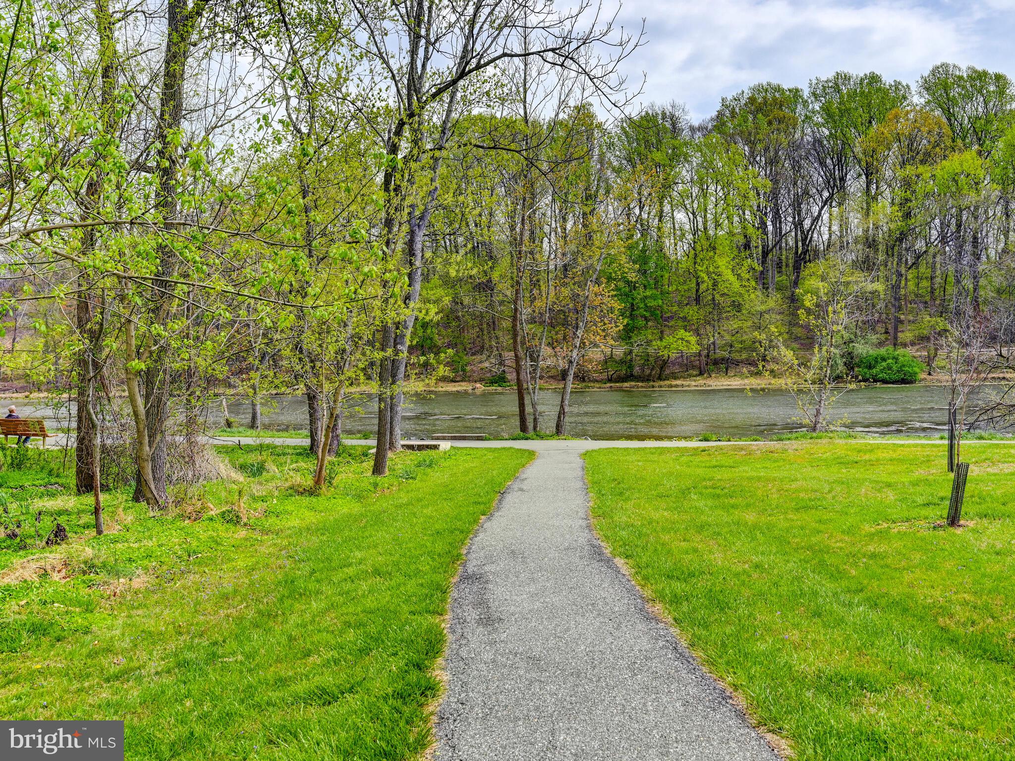 7230 Lasting Light Way Columbia, MD 21045 - Photo 25 of 27 PROPERTY IS IN WALKING DISTANCE TO THE LAKE