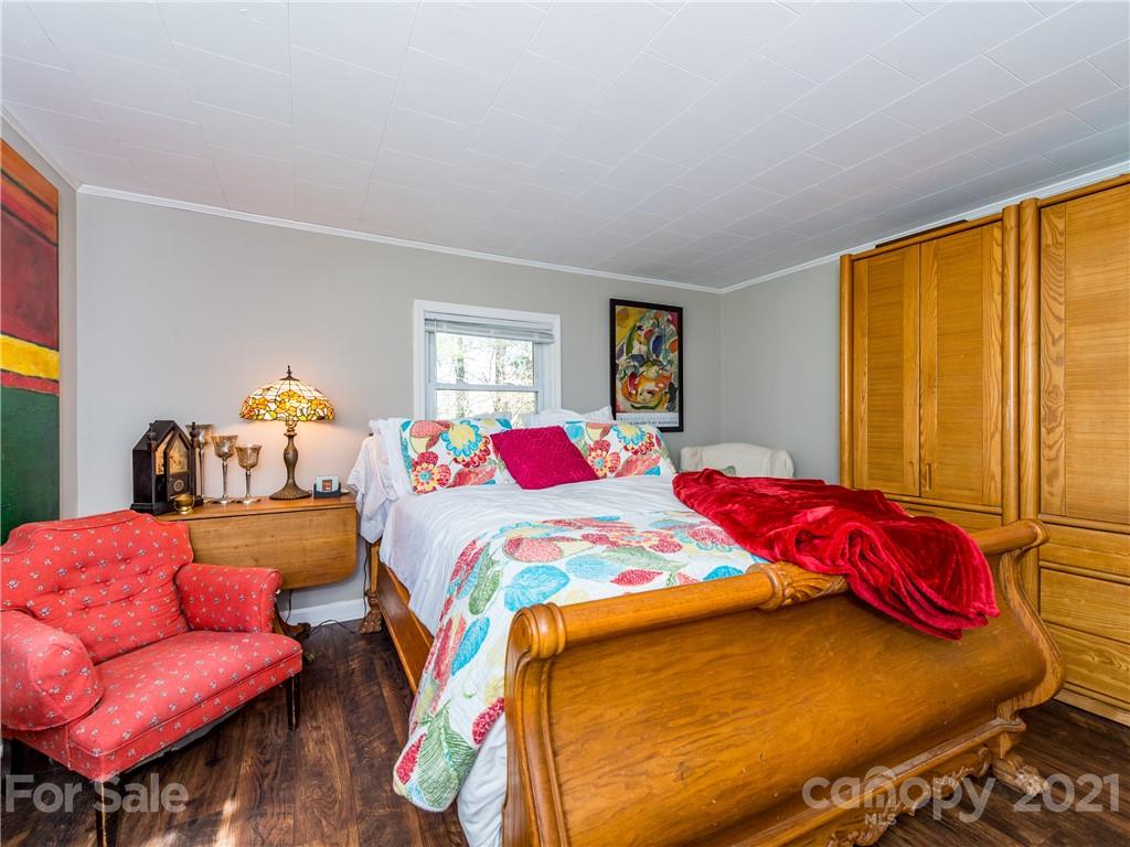 276 Justice Ridge Road Candler, NC 28715 - Photo 24 of 48 Gallery Image 24