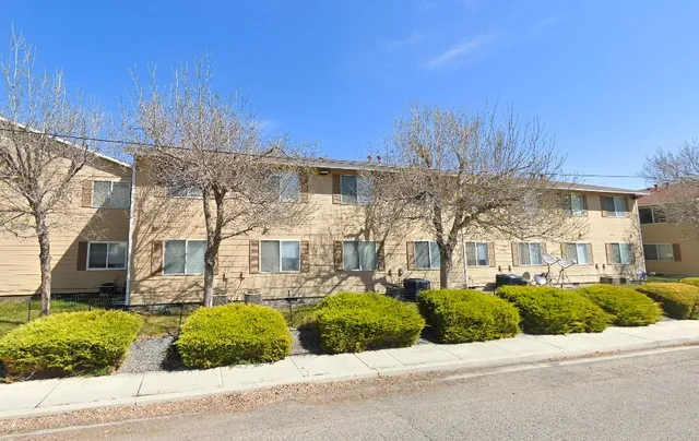 $955 | 150 Bowean Street, Lovelock, NV 89419