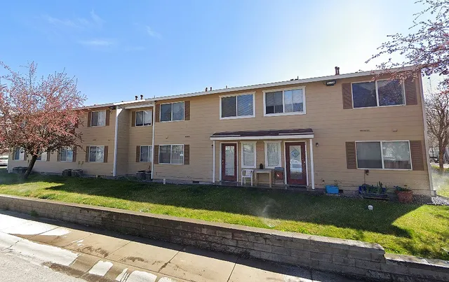 $955 | 150 Bowean Street, Lovelock, NV 89419