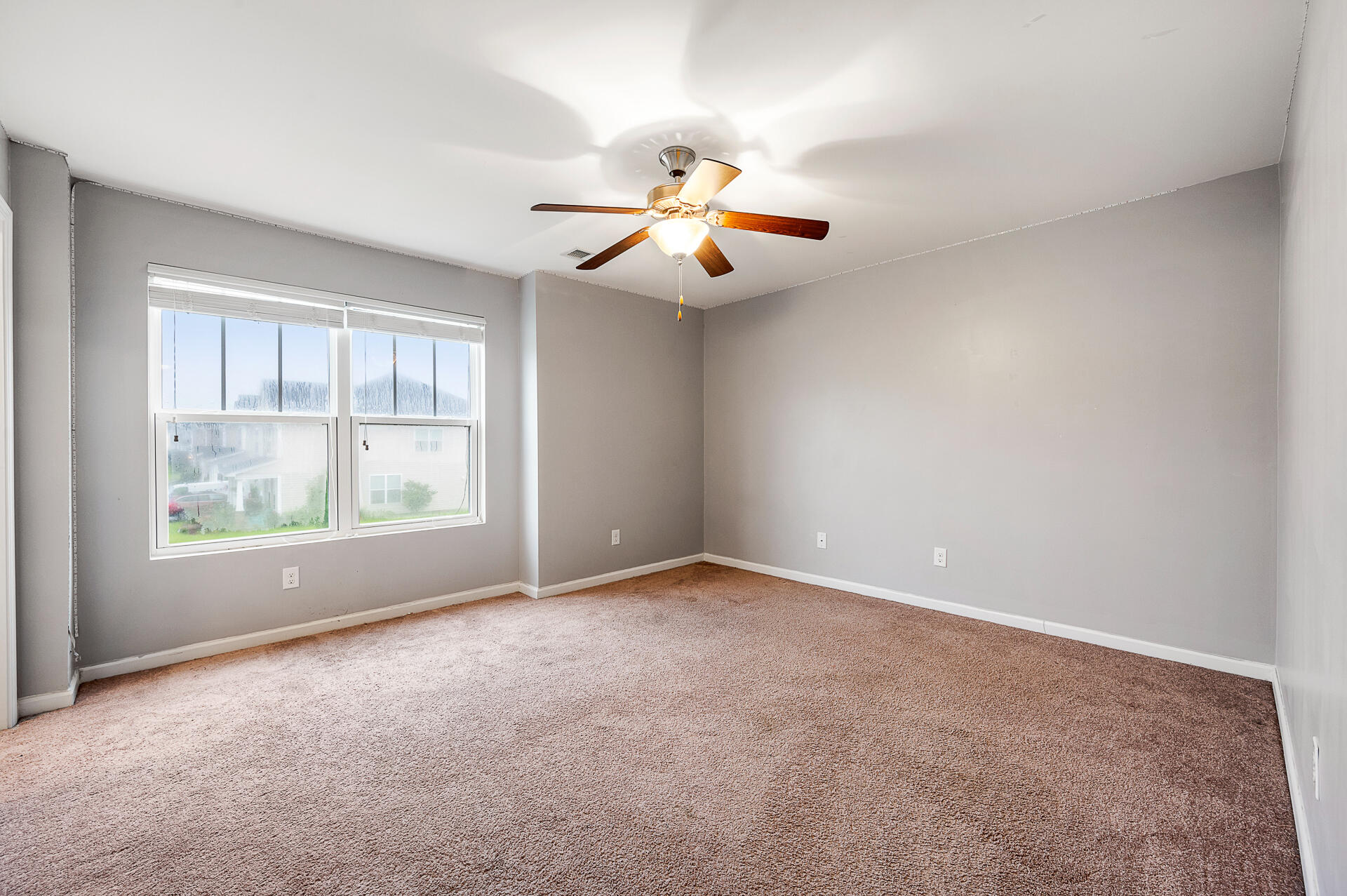 197 Meadow Wood Road Summerville, SC 29486 - Photo 22 of 28 197MeadowWood-23