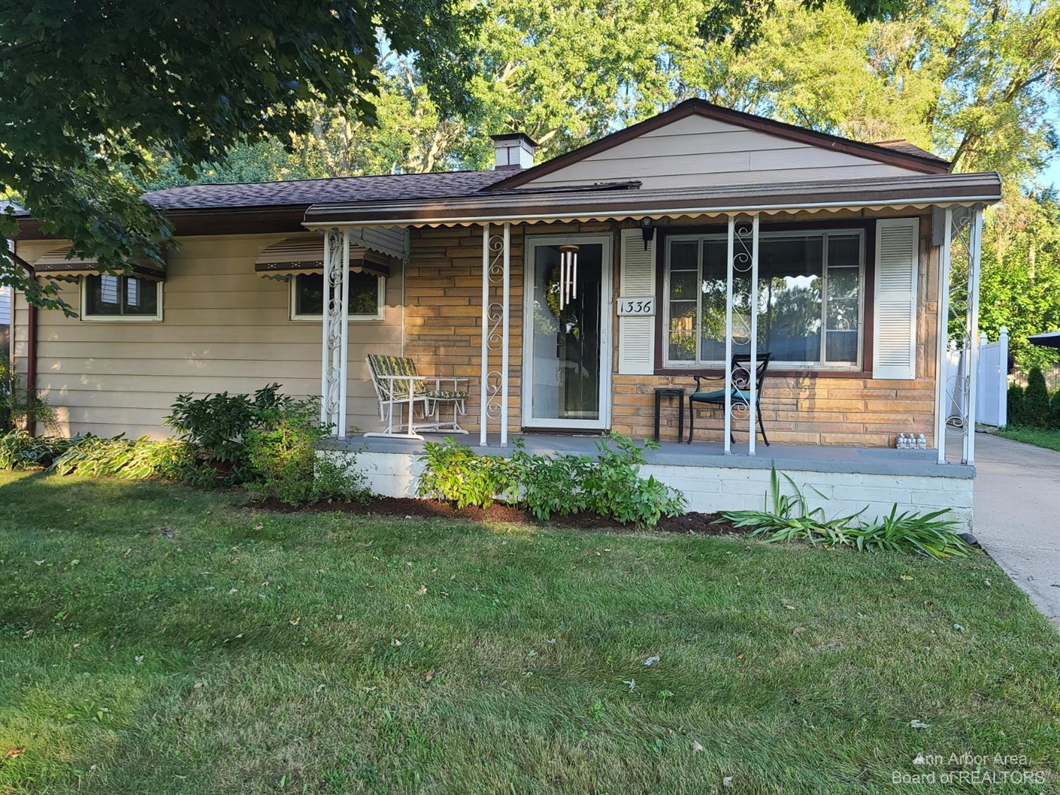 1336 Rambling Road Ypsilanti, MI 48198 - Photo 1 of 31 Photo 1