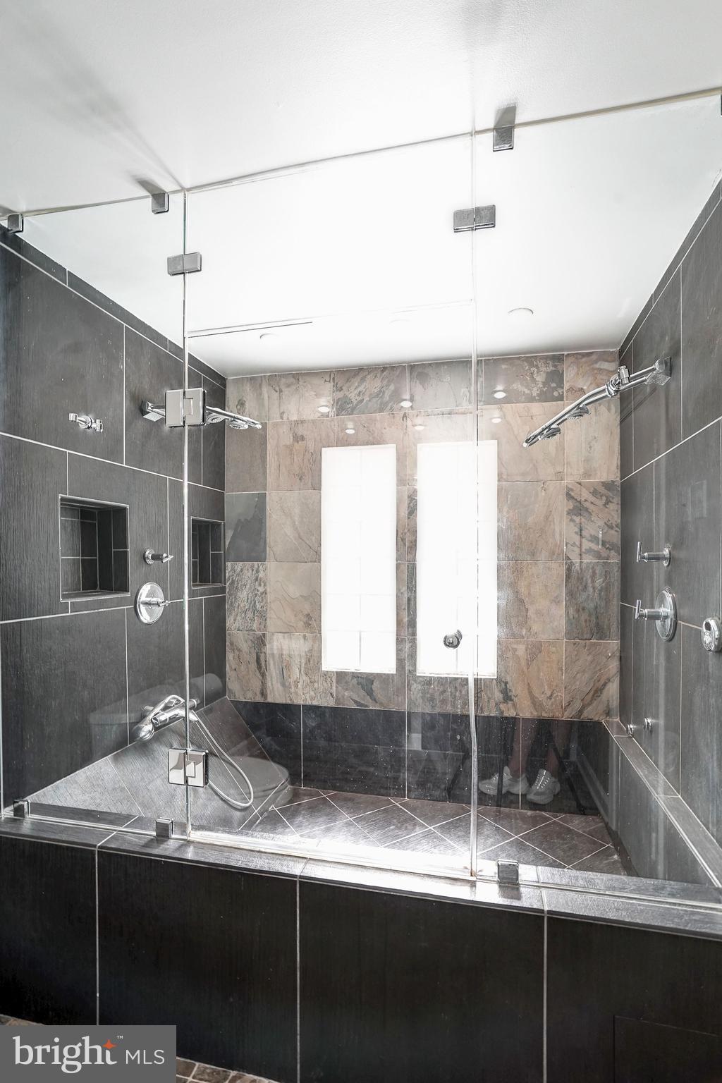 1309 T Street Northwest, Unit 2 Washington, DC 20009 - Photo 14 of 24