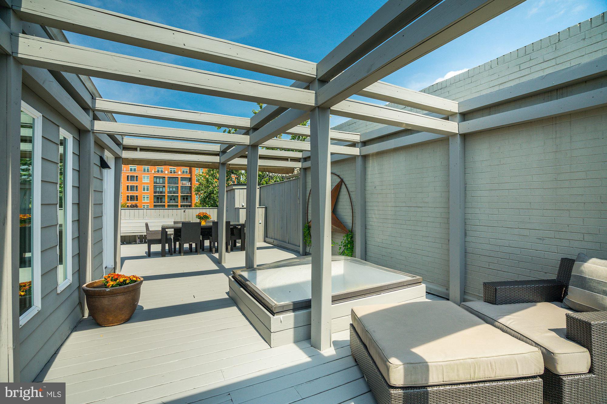 1309 T Street Northwest, Unit 2 Washington, DC 20009 - Photo 21 of 24