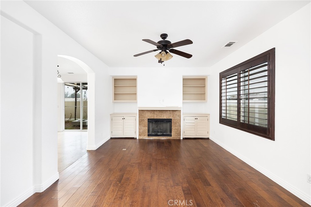 34027 Lily Road Yucaipa, CA 92399 - Photo 4 of 23