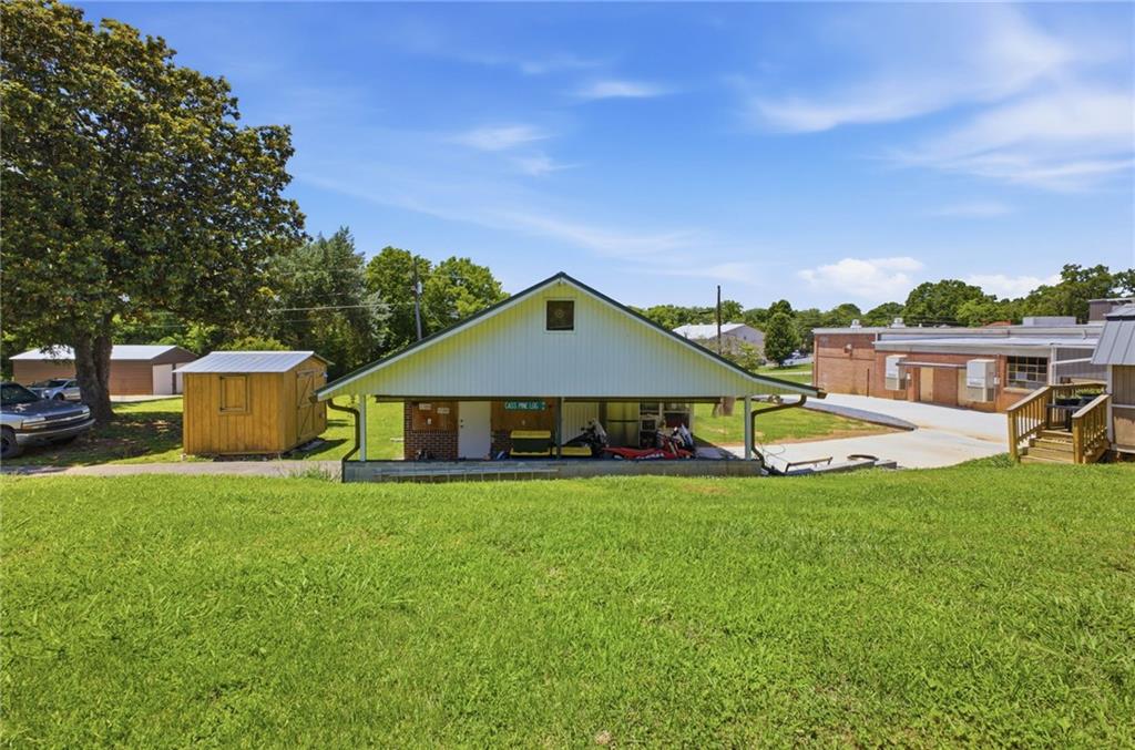 21 School Street Northeast Rydal, GA 30171 - Photo 4 of 47