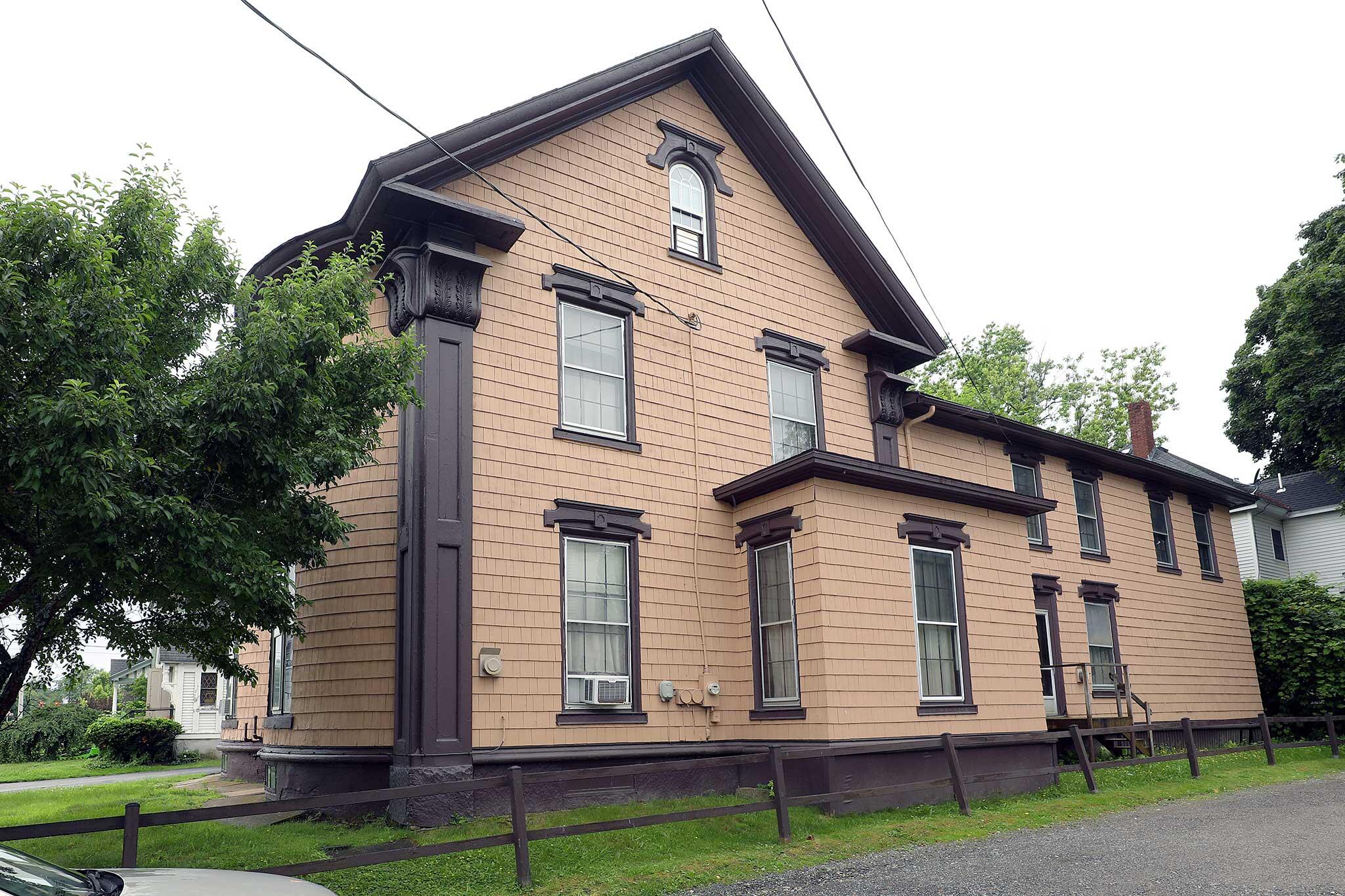 64 State Street Augusta, ME 04330 - Photo 2 of 37 2