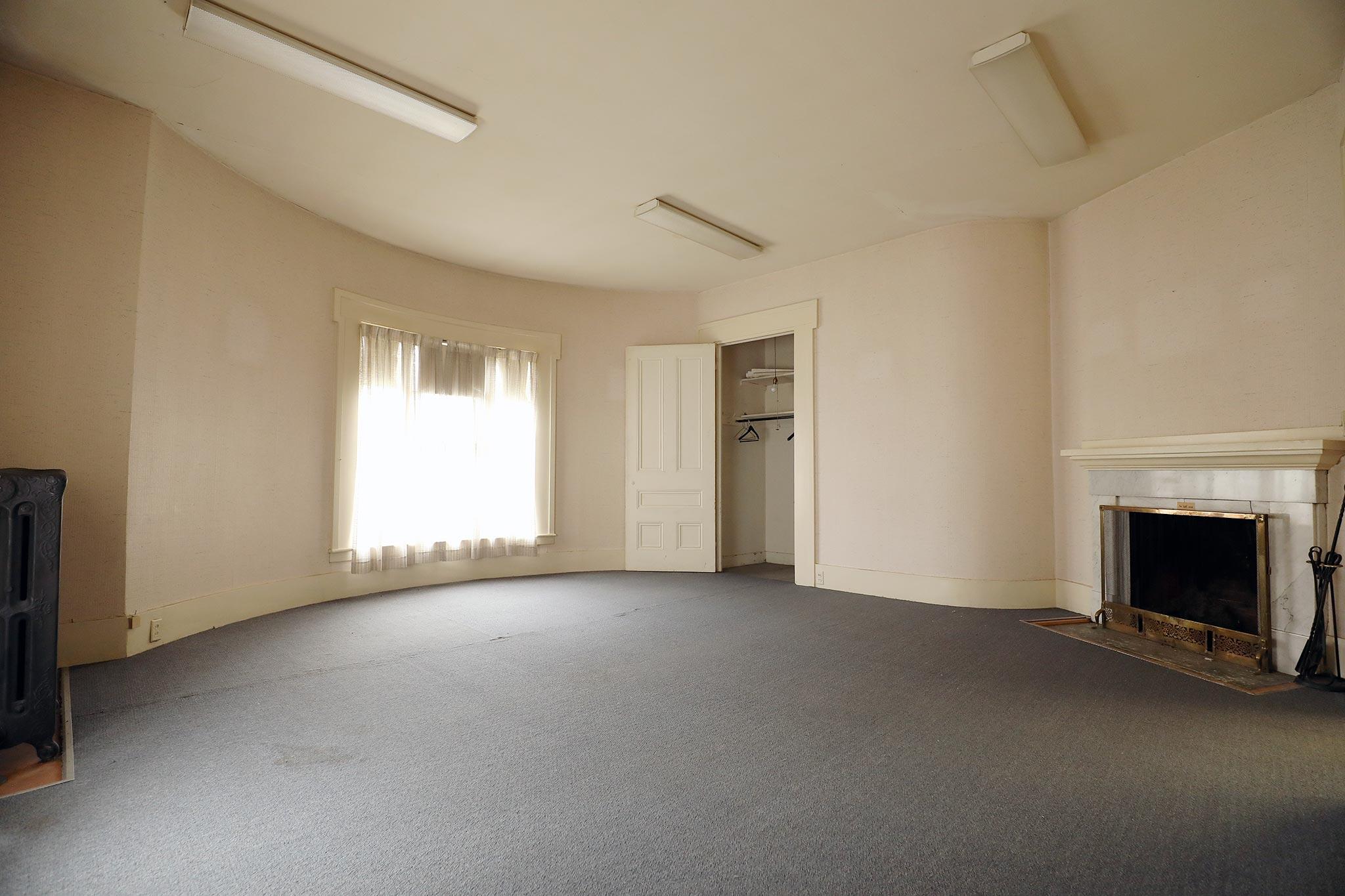 64 State Street Augusta, ME 04330 - Photo 27 of 37 CP5A7371_law