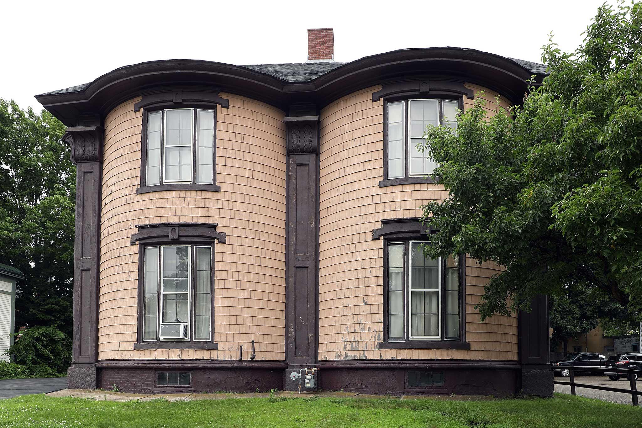 64 State Street Augusta, ME 04330 - Photo 4 of 37 4