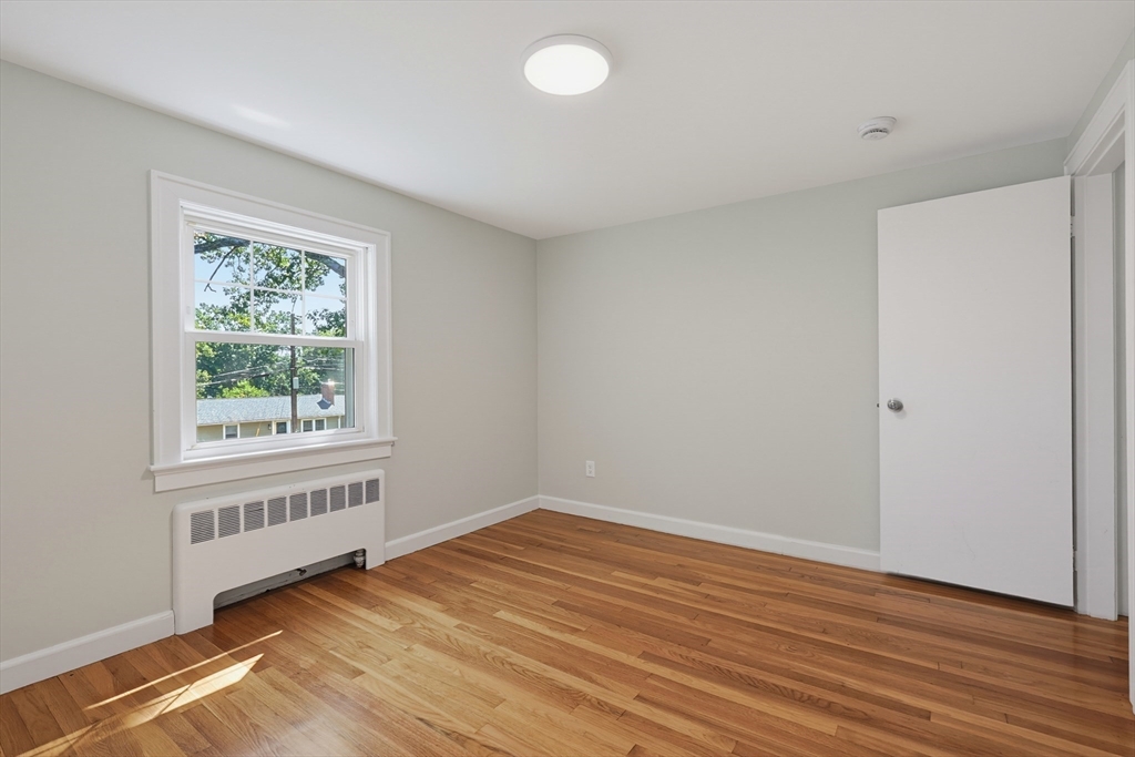 30 Arbor Road Chelmsford, MA 01863 - Photo 17 of 38