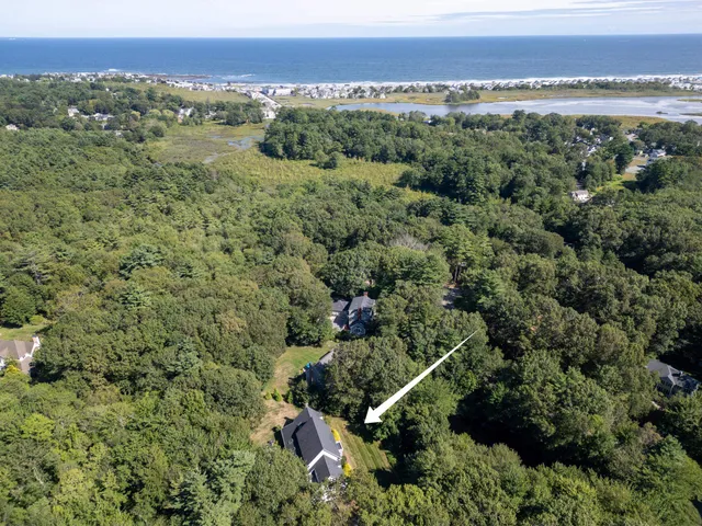 $1,975,000 | 7 Hunter Drive, Hampton, NH 03842