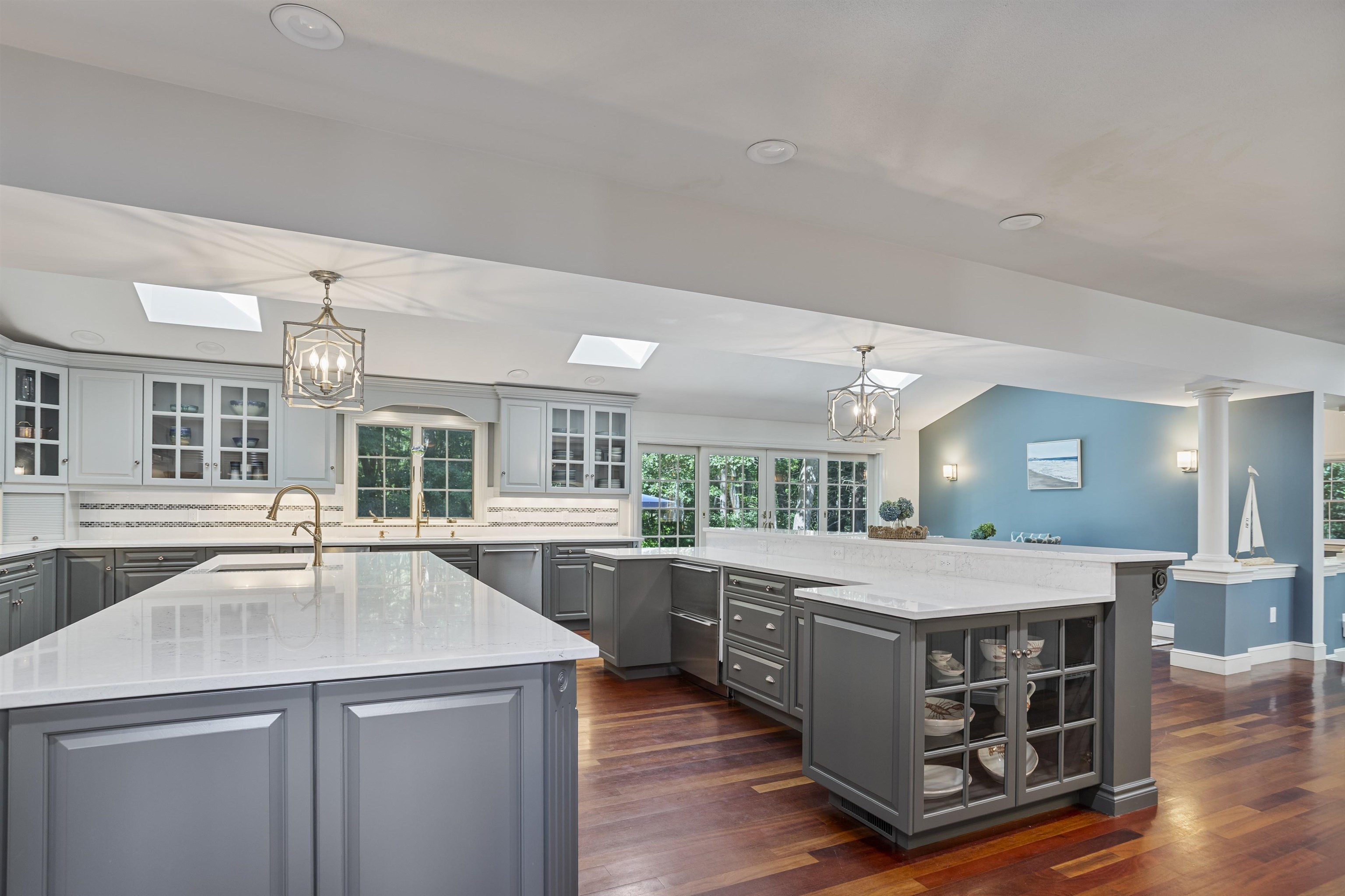 7 Hunter Drive Hampton, NH 03842 - Photo 5 of 60