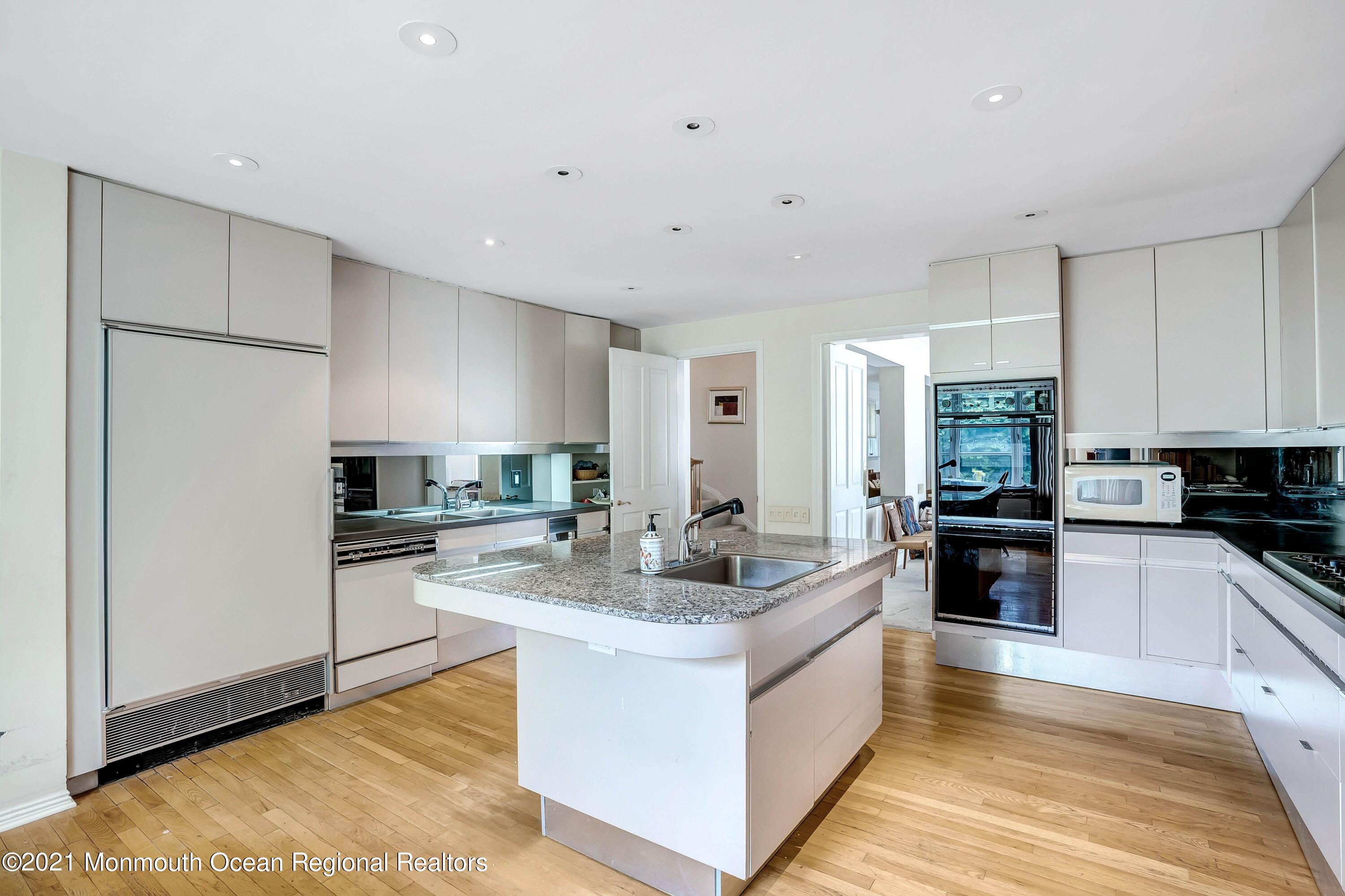 39 Bruns Road West Allenhurst, NJ 07711 - Photo 12 of 29 Kitchen